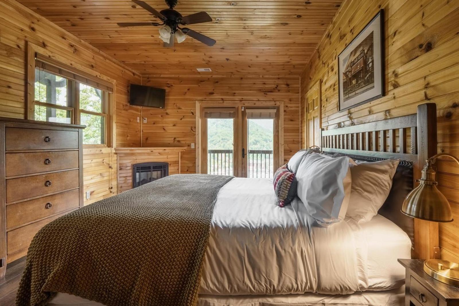 Hickory Ridge By Avantstay Incredible Private Elevated Cabin Sleeps 20 Gatlinburg Eksteriør bilde