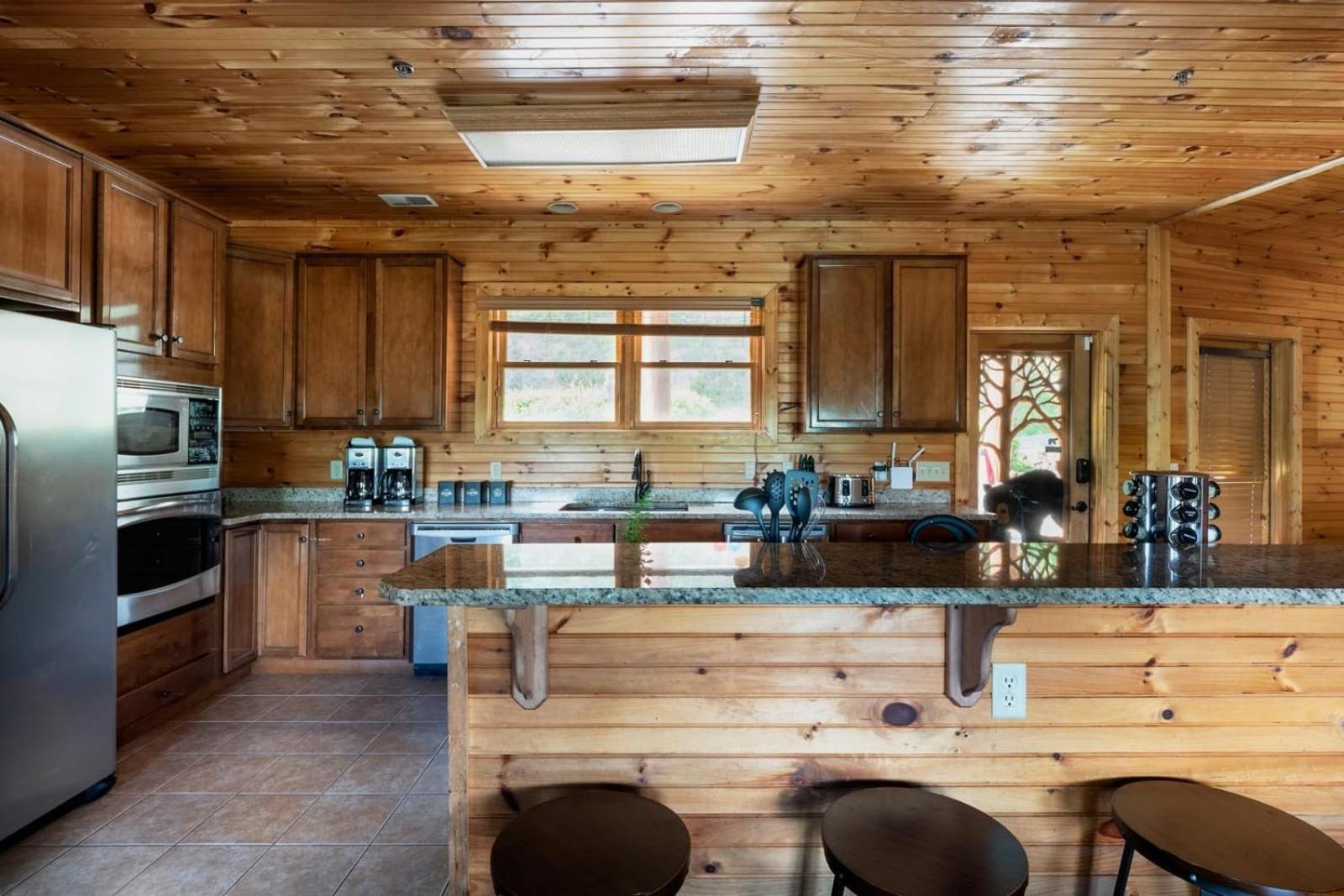 Hickory Ridge By Avantstay Incredible Private Elevated Cabin Sleeps 20 Gatlinburg Eksteriør bilde